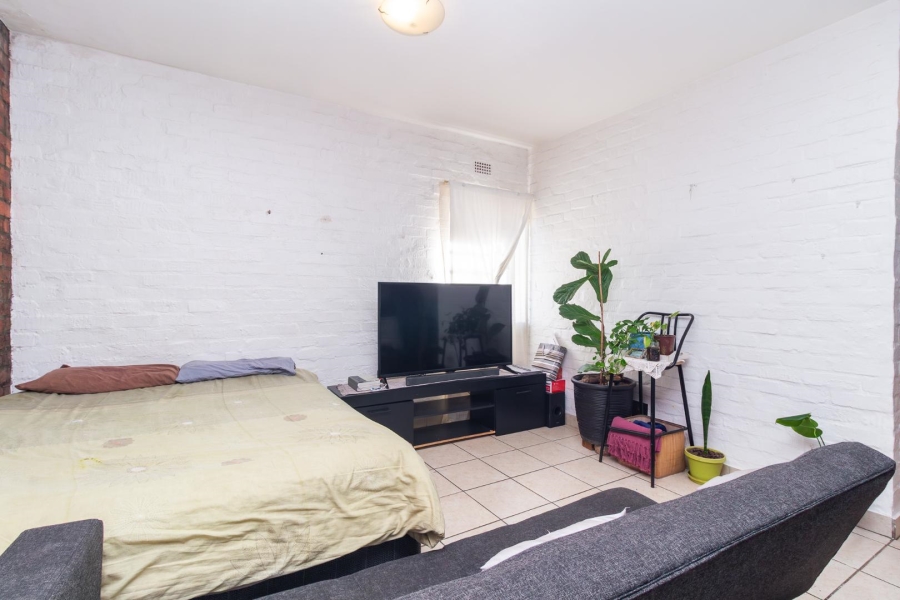 1 Bedroom Property for Sale in Brooklyn Western Cape